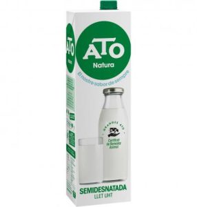 Leche Ato Semi Desnatada Brick 1 litro, pack de 6 Leche Ato Semi Desnatada Brick 1 litro, pack de 6